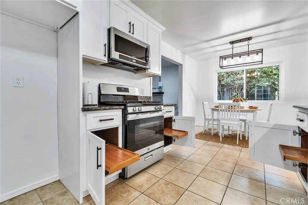 9160 Garden Street, Rancho Cucamonga
