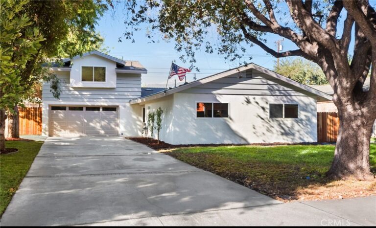 919 Majella Avenue, La Verne