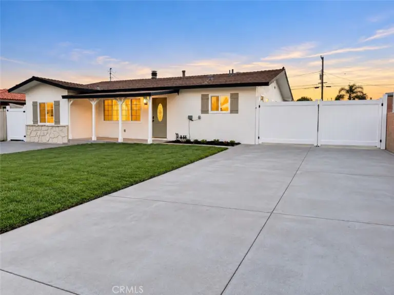 9262 Camulos Avenue, Montclair
