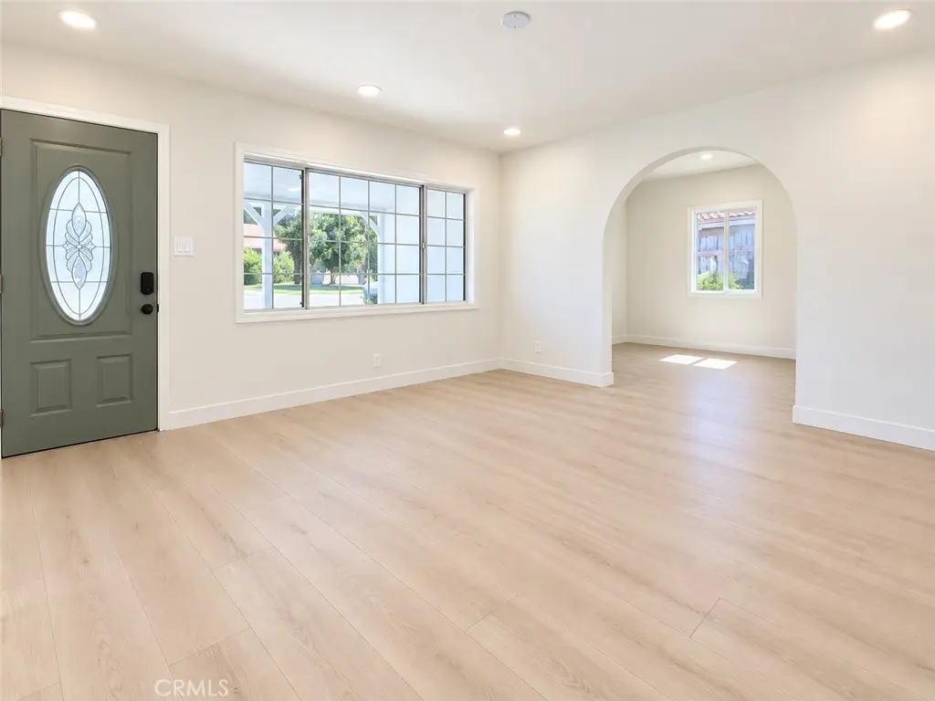 9262 Camulos Avenue, Montclair