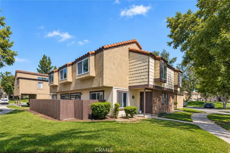 9404 Round Up #A, Montclair