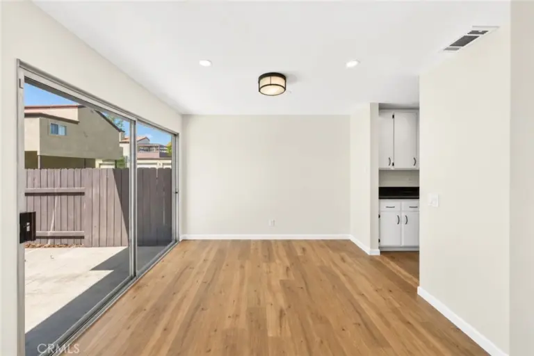 9404 Round Up #A, Montclair