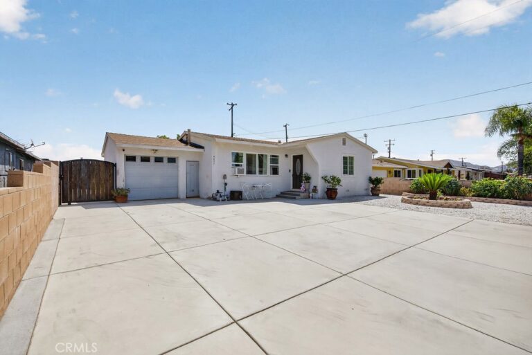 9497 Catawba Ave, Fontana